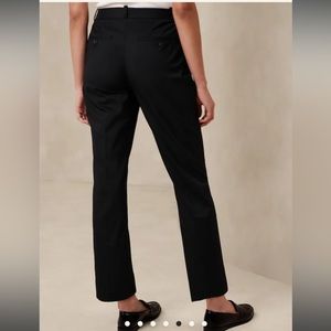 Banana Republic Curvy Avery Pant in Black